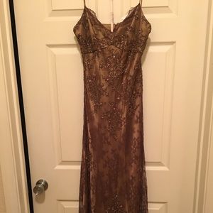 BRAND NEW De Laru formal dress